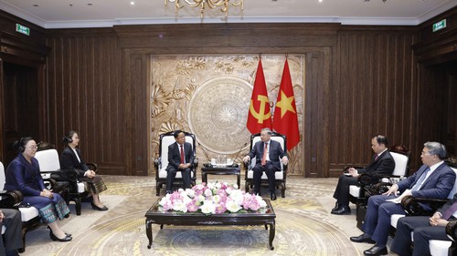 Tổng Bí thư, Chủ tịch nước tiếp Phó Thủ tướng, Bộ trưởng Tư pháp Lào