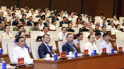 Hội nghị toàn quốc nghiên cứu, học tập, quán triệt và triển khai thực hiện Nghị quyết số 10-NQ/TW