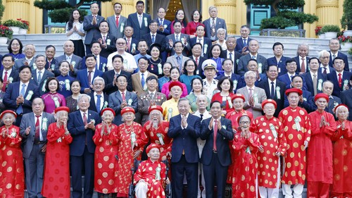 Phát biểu của Tổng Bí thư, Chủ tịch nước tại cuộc gặp mặt 85 người cao tuổi tiêu biểu toàn quốc