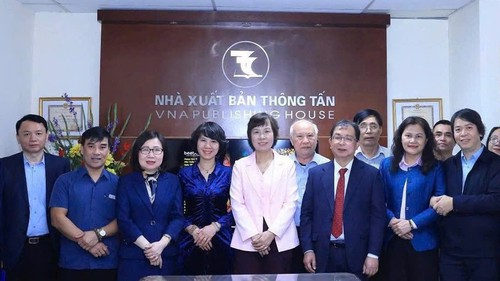 Giám đốc - Tổng Biên tập Phùng Thị Mỹ: "Làm sách bằng tư duy báo chí, tôn trọng sự thật và trách nhiệm xã hội"