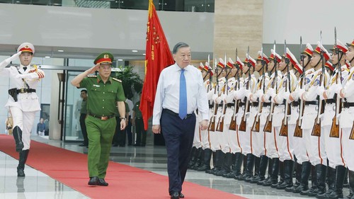 Tổng Bí thư, Chủ tịch nước Tô Lâm: Xây dựng lực lượng Cảnh sát nhân dân đáp ứng yêu cầu trong tình hình mới