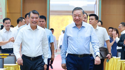Khai mạc Phiên họp Chính phủ thường kỳ tháng 6 và Hội nghị trực tuyến Chính phủ với địa phương