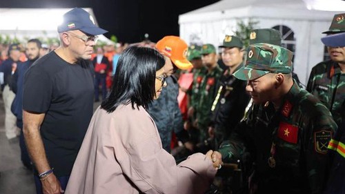 Đoàn cứu nạn, cứu hộ Việt Nam được trao tặng Huy chương “Anh hùng Venezuela”