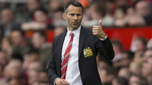 Ryan Giggs và Paul Scholes đến Việt Nam, ký hợp đồng với PVF