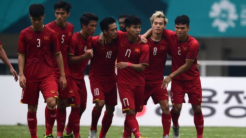 Tuyển Việt Nam mặc áo trắng, Lào chọn màu đỏ