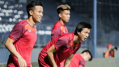 Trung vệ Quế Ngọc Hải: 'Tuyển Việt Nam không ngại đối thủ Thái Lan'