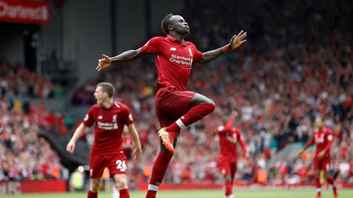 Liverpool 4-0 West Ham: Salah, Mane, Sturridge lập công, The Kop vươn lên đầu bảng