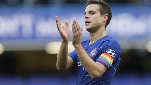 Để Kepa làm loạn, CĐV Chelsea mắng Azpilicueta không biết cách làm đội trưởng