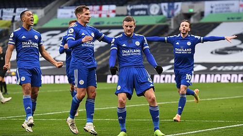 Tottenham 0-2 Leicester: Spurs thua trận thứ 2 liên tiếp, tụt xuống thứ 5
