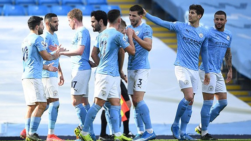 Man City 2-1 West Ham: Hai trung vệ cùng nổ súng, Man City thẳng tiến