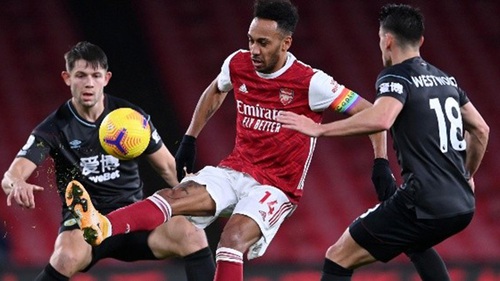 Trực tiếp bóng đá Anh: Burnley vs Arsenal (19h30, 6/3)