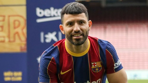 Đến Barca, Aguero nói câu khiến dân mạng bật cười