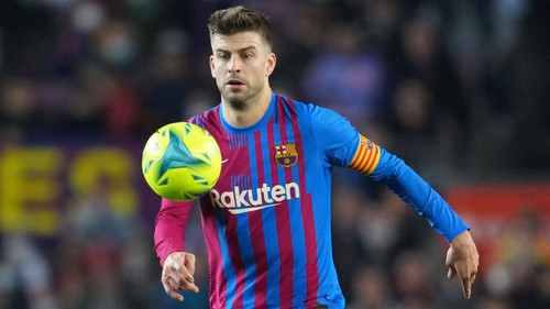 Pique tự ‘sao kê’ thu nhập ở Barca để giải oan