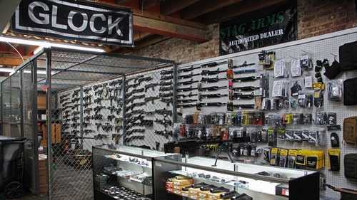 Kinh hoàng: 4 tháng, Chicago Mỹ xảy ra gần 1.000 vụ xả súng