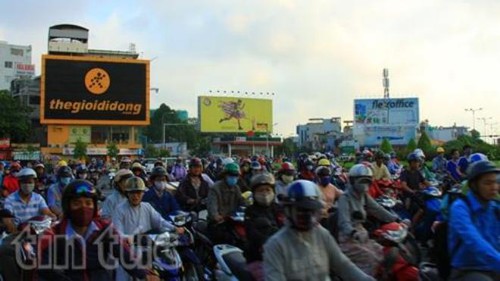 Nóng chuyện thu phí ô tô vào trung tâm, viết facebook bôi nhọ Bộ trưởng Y tế