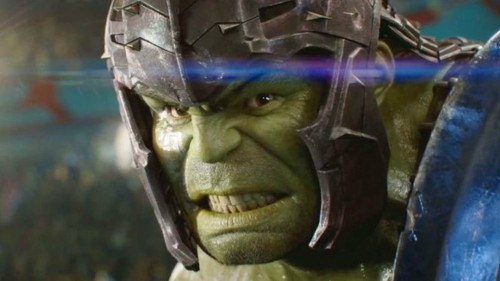 Mark Ruffalo vô tình livestream 15 phút phim 'Thor: Ragnarok'