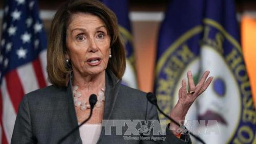 Nghị sĩ Mỹ lên tiếng phản đối ông Trump sau vụ không kích Syria