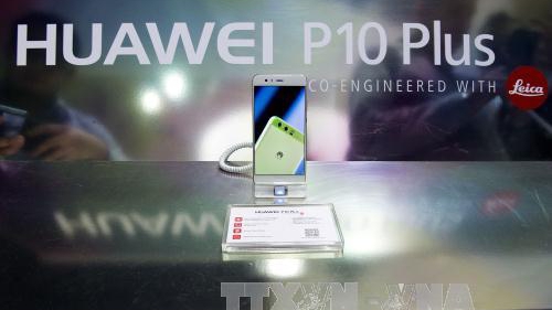 Mỹ: Cấm dùng điện thoại của Huawei tại các căn cứ quân sự