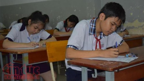 Mối quan hệ giữa bố mẹ và con cái được đưa vào đề thi Văn lớp 10