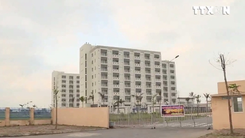 Trường đại học nghìn tỉ bỏ hoang, xử lý ra sao?