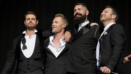 Boyzone chính thức tan rã sau 1/4 thể kỷ: Cảm ơn và chúc ngủ ngon