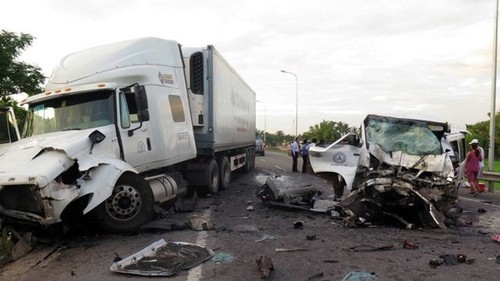 Kính thưa các bác tài!