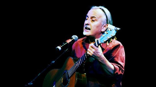 Nghệ sĩ Andres Godoy: Chơi fingerstyle guitar với bàn tay trái