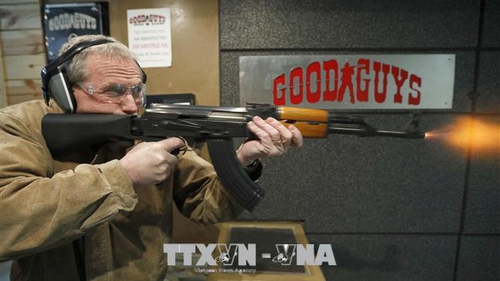 Mỹ cấm thiết bị chuyển đổi súng bán tự động