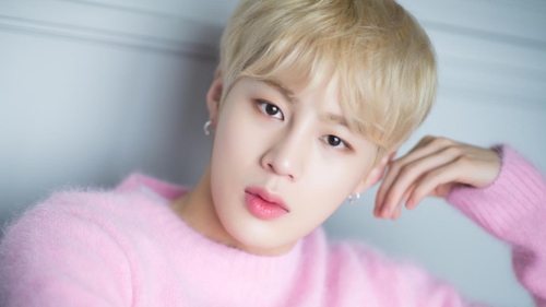 Ha Sung Woon và nhóm nhạc KARD sẽ tham dự V Heartbeat tháng 5