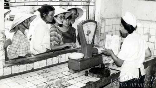 Sống chậm cuối tuần: Rau, củ, quả một thời