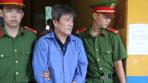 Khởi tố thêm bốn cán bộ ngân hàng cấp dưới của ông Trầm Bê