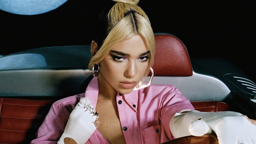 'Future Nostalgia' của Dua Lipa: Mang không khí disco trở lại