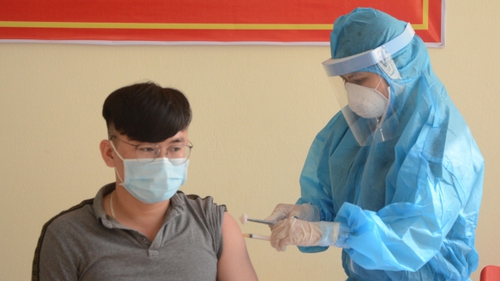 Không có ca mắc mới Covid-19, bắt đầu tiêm thử nghiệm lâm sàng vaccine COVIVAC