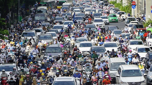 Chào tuần mới: Đoạn tuyệt tư duy 'bám' lấy trung tâm