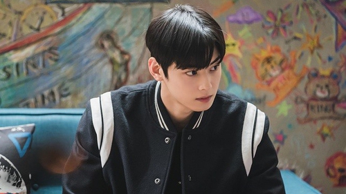 Tất tần tật về mỹ nam có gương mặt được ví như bước ra từ truyện tranh Cha Eun Woo