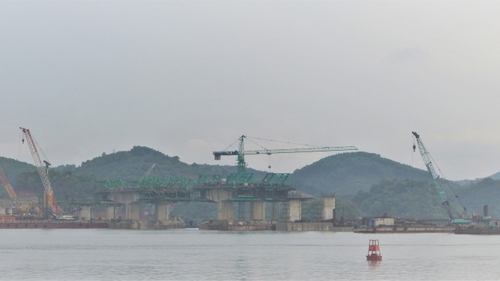 Quảng Ninh với thi đua cao điểm 100 ngày đêm hoàn thành 3 công trình động lực, trọng điểm