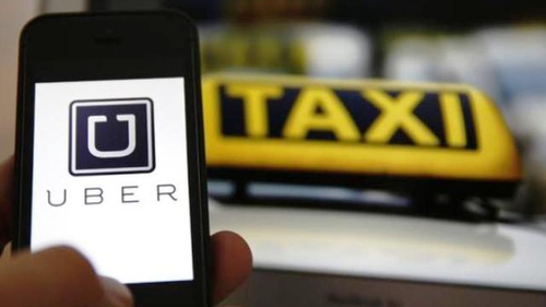 Tòa án Pháp yêu cầu Uber bồi thường cho các lái xe taxi truyền thống