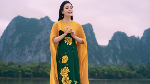 Huyền Trang mời Ngọc Quỳnh diễn xuất MV 'Không can chi mô'