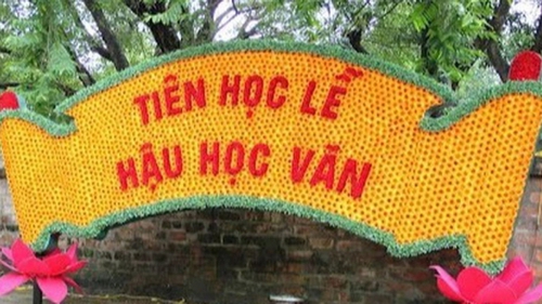 Chào tuần mới: Tiên học lễ...