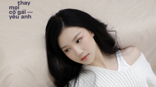 MV 'Thay mọi cô gái yêu anh': Nụ cười đầu Xuân của Amee