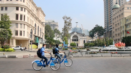 Xe đạp 'xanh' công cộng có phù hợp với Thủ đô?