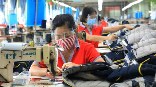 Từ bỏ thói quen '… tháng ăn chơi'