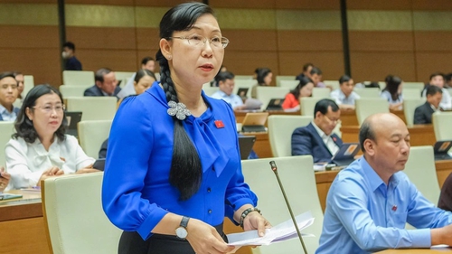 Thư gửi robot citizen: Bạo lực không chỉ là nắm đấm