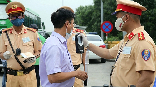 Thủ tướng Chính phủ yêu cầu xử lý nghiêm trường hợp uống rượu, bia mà vẫn lái xe