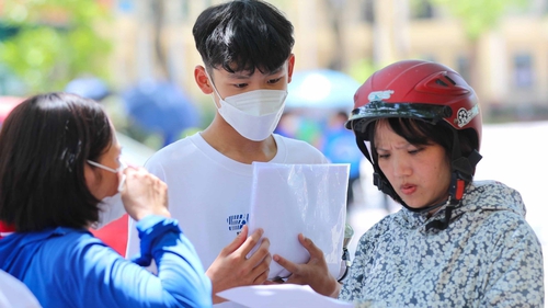 Hà Nội công bố điểm chuẩn vào lớp 10 Trung học phổ thông chuyên năm học 2022-2023