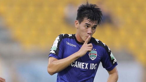 Long An và CAND phủ nhận dàn xếp tỷ số, cựu sao U23 Việt Nam hay nhất tháng 5