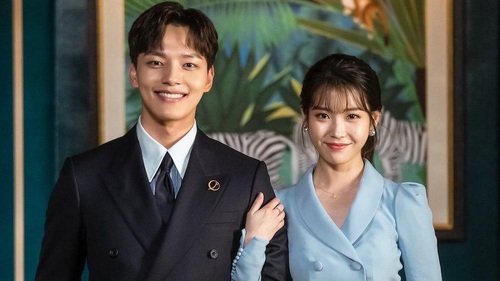 Fan mừng rỡ nghe tin cặp đôi IU-Yeo Jin Goo tái hợp hậu 'Hotel Del Luna'