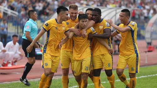 VIDEO: Thanh Hóa 4-1 Hà Nội: Trọng Hùng đã lập một siêu phẩm vào lưới Hà Nội như thế nào