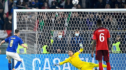 Vòng loại World Cup 2022 châu Âu: Những kẻ tội đồ mang tên Ronaldo, Jorginho