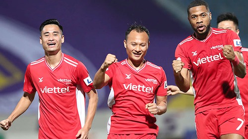 Hà Nội FC thay tướng nhưng chưa thể đổi vận